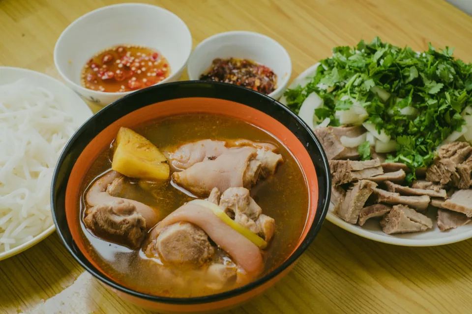 Nguyên liệu tươi sống trước khi chế biến